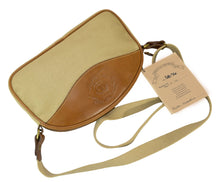 Load image into Gallery viewer, Ghurka Marley Hodgson Purser No. 76 New from 1985!