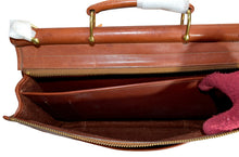 Load image into Gallery viewer, Vintage 1999 Ghurka Marley Hodgson Garrison No. 147 Chestnut Vintage Leather 38