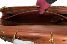 Load image into Gallery viewer, Vintage 1999 Ghurka Marley Hodgson Garrison No. 147 Chestnut Vintage Leather 38