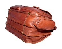 Load image into Gallery viewer, Vintage 1997 Ghurka Marley Hodgson Garrison No. 147 Chestnut Vintage Leather 38