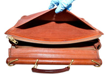 Load image into Gallery viewer, Vintage 1997 Ghurka Marley Hodgson Garrison No. 147 Chestnut Vintage Leather 38