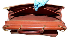 Load image into Gallery viewer, Vintage 1997 Ghurka Marley Hodgson Garrison No. 147 Chestnut Vintage Leather 38