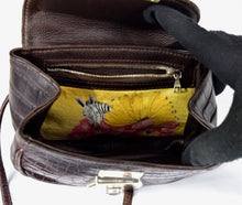 Load image into Gallery viewer, NWT 1997 Ghurka Marley Hodgson Blixen Brown Alligator Skin & Sterling Silver hardware Crossbody Bag