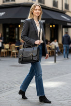 Load image into Gallery viewer, 1998 Vintage Ghurka Marley Hodgson No. 95 “The Counselor” – Black Vintage Leather 38 Business Briefcase / Messenger Crossbody Bag