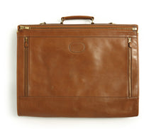 Load image into Gallery viewer, Vintage 1988 Ghurka Marley Hodgson No. 83 Packet Saddle Tan Leather Garment Bag