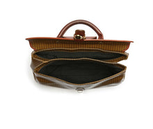 Load image into Gallery viewer, Ghurka Marley Hodgson Tilbury ll No. 127