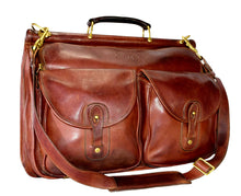 Load image into Gallery viewer, Vintage 1999 Ghurka Marley Hodgson Garrison No. 147 Chestnut Vintage Leather 38
