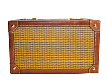 Load image into Gallery viewer, 1995 Vintage Ghurka Marley Hodgson Train Case No. 520 Derby Plaid
