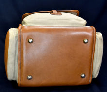 Load image into Gallery viewer, Vintage 1983 Ghurka Marley Hodgson Rangefinder No. 57 Khaki Twill Camera Case Bag
