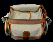 Load image into Gallery viewer, Vintage 1983 Ghurka Marley Hodgson Rangefinder No. 57 Khaki Twill Camera Case Bag
