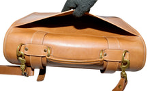 Load image into Gallery viewer, Vintage Ghurka Marley Hodgson No. 85 “The Barrister” – British Tan Saddle Leather Business Briefcase / Messenger Crossbody Bag
