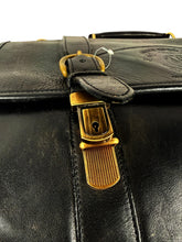 Load image into Gallery viewer, 1998 Vintage Ghurka Marley Hodgson No. 95 “The Counselor” – Black Vintage Leather 38 Business Briefcase / Messenger Crossbody Bag
